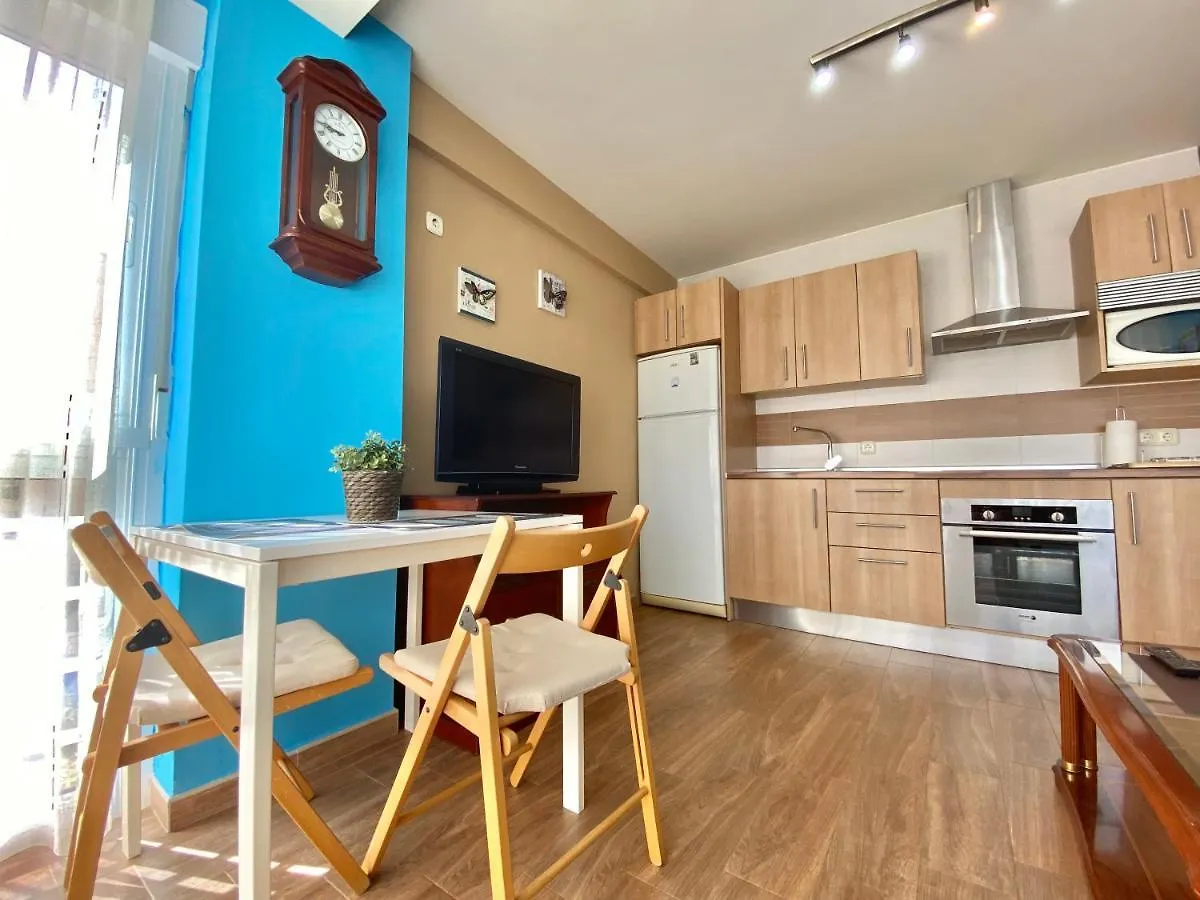 Apartamento Primera Linea De Playa En Tres Caballos, Playamar Apartment Torremolinos 0*,  Spain