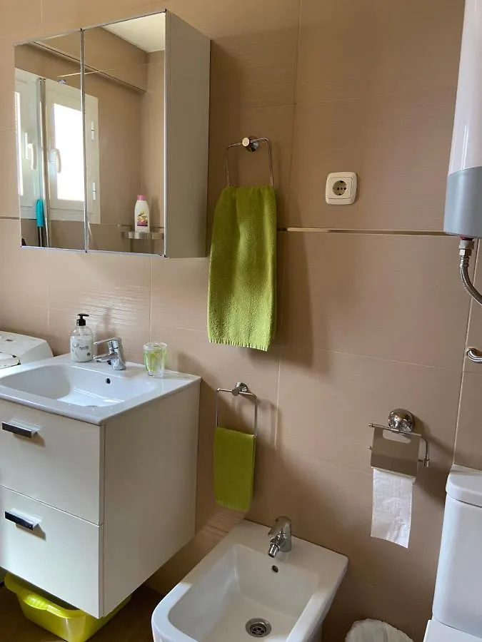 Apartamento Primera Linea De Playa En Tres Caballos, Playamar Apartment Torremolinos