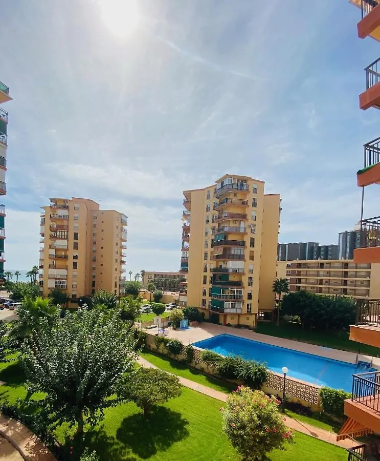Apartamento Primera Linea De Playa En Tres Caballos, Playamar Apartment Torremolinos