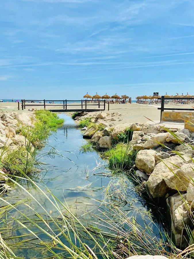 Apartamento Primera Linea De Playa En Tres Caballos, Playamar Apartment Torremolinos