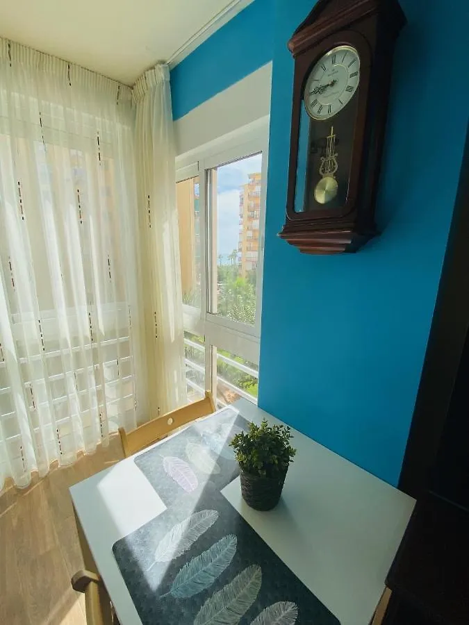 Apartment Ferienwohnung Apartamento Primera Linea De Playa En Tres Caballos, Playamar Torremolinos